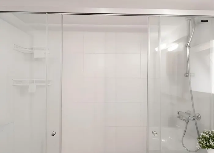 Kedei White Tower Mamaia